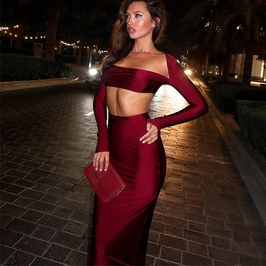 Long sleeved long skirt set, strapless short top, high waist, hip hugging skirt, sexy and spicy two-piece set